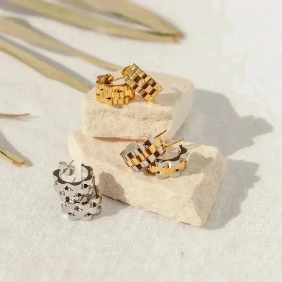 *NEW* 18K Gold Plated Stainless Steel  Watchband Semi-Hoop Earrings (GOLD) - Picture 2 of 7